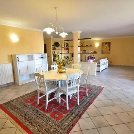 Holiday home Orchidea